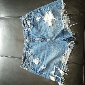 American Eagle Outfitters Destroyed Mom Jean Shorts